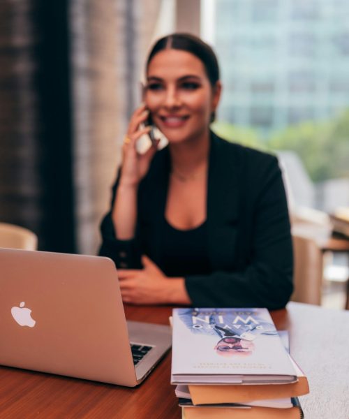 paul-white-sLpRv294Uzo-unsplash